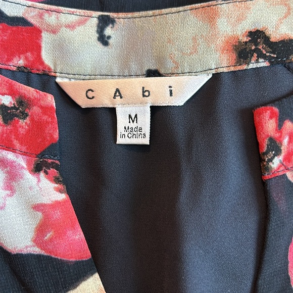 CABI Poppy Floral Tunic Blouse Size Medium - Picture 3 of 4